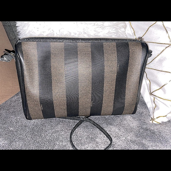 Vintage Authentic Fendi Cross Body - Picture 3 of 11